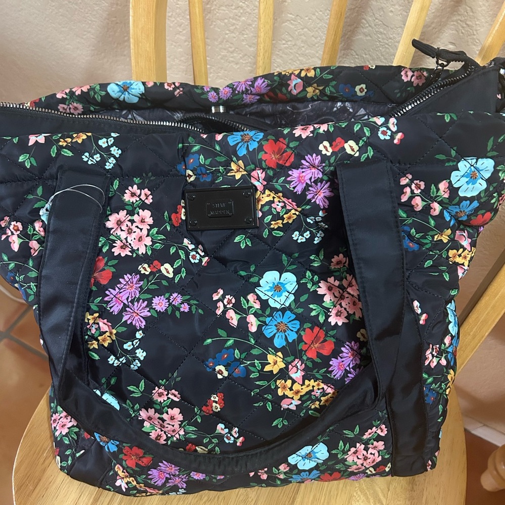 Steve Madden Floral Quilted Tote/ overnight Bag